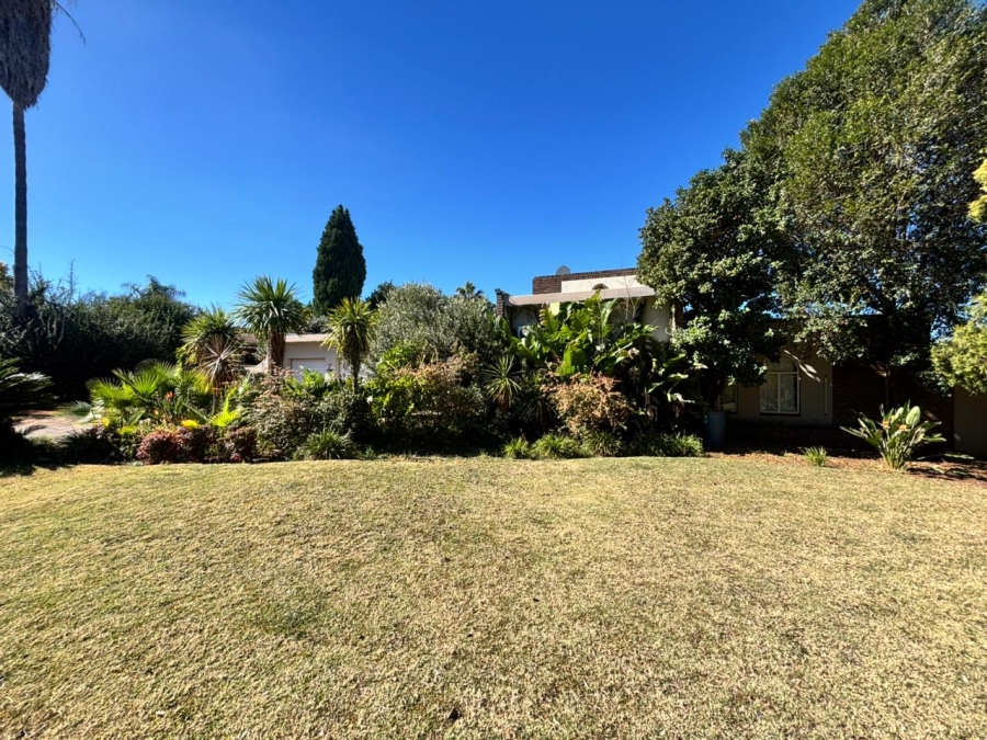 4 Bedroom Property for Sale in Wilkoppies North West